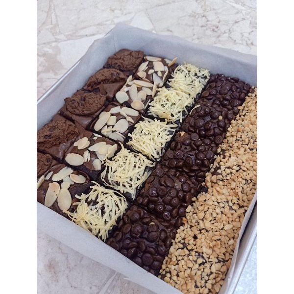 

Fudge Brownies Box