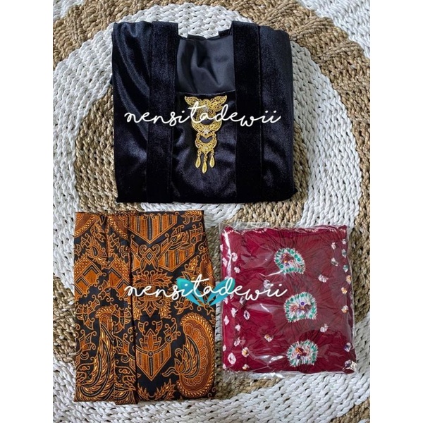 [1 SET] Kebaya, Jarik Instan + Selendang / Motif Semenromo #P05