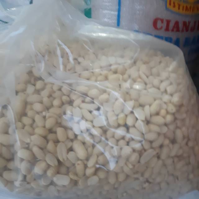 

Kacang kupas kiloan