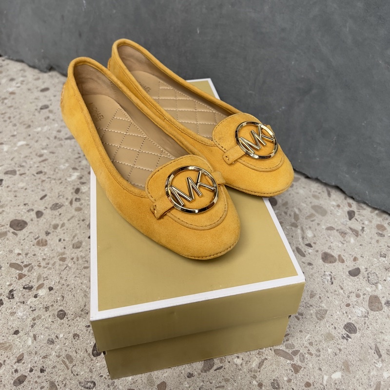 Michael Kors Lillie MOC Marigold Shoes