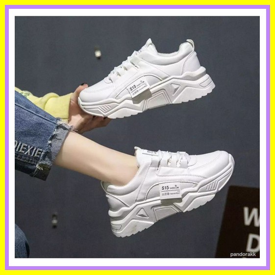 Sepatu Korea Wanita Why Bear Kantong Hitam Coklat Boot Tinggi / Sepatu Sneakers Korean Style Why Bea