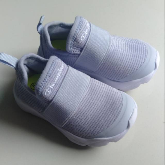 Sepatu Champion Anak