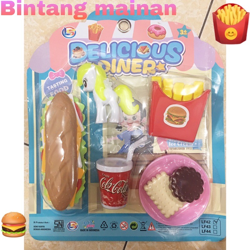 mainan anak makanan ada burger mainan kentang goreng minuman dan biskuit mainan anak perempuan