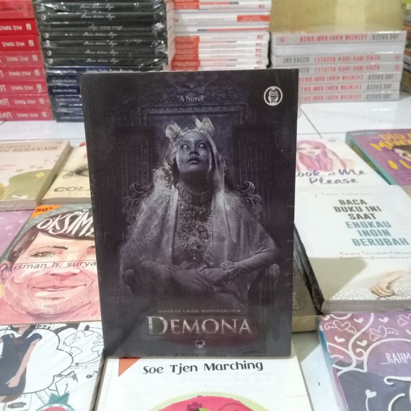 obral buku murah Novel best seller // remaja // wattpad // fantasi // sastra // fiksi // non fiksi // ilana Tan // Ally carter part 7-Demona