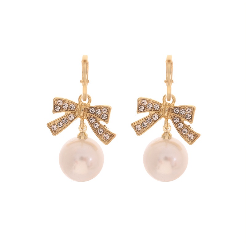 Anting Tusuk Gantung Wanita Desain Pita Hias Mutiara + Berlian Gaya Simple Untuk Hadiah