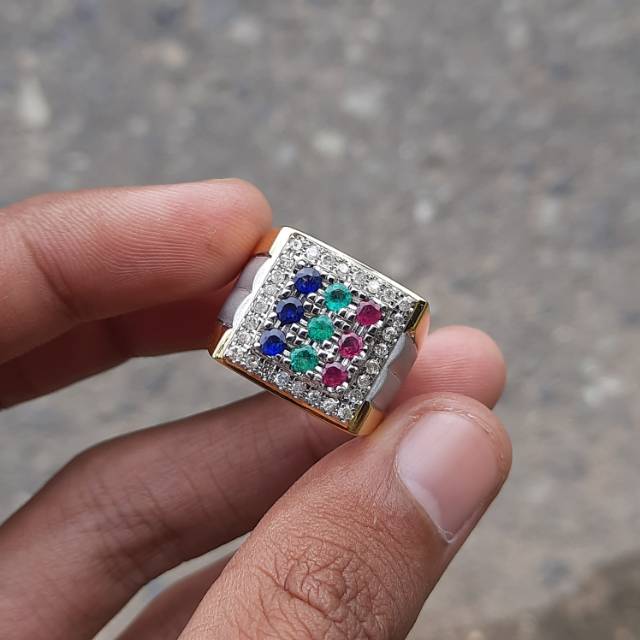 CINCIN PERMATA PRIA. BLUE SAFIR + ZAMRUD + RUBY .SAMPING BERLIAN EROPA .PERAK HANDMADE MICROSETTING