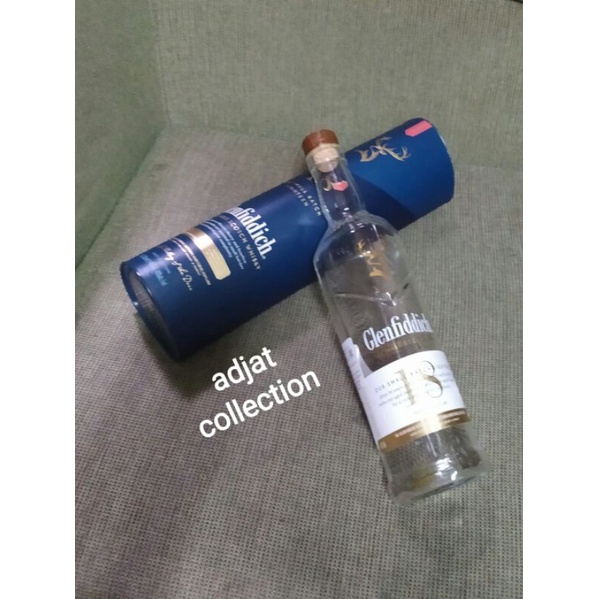 Botol Minuman Antik Untuk Koleksi