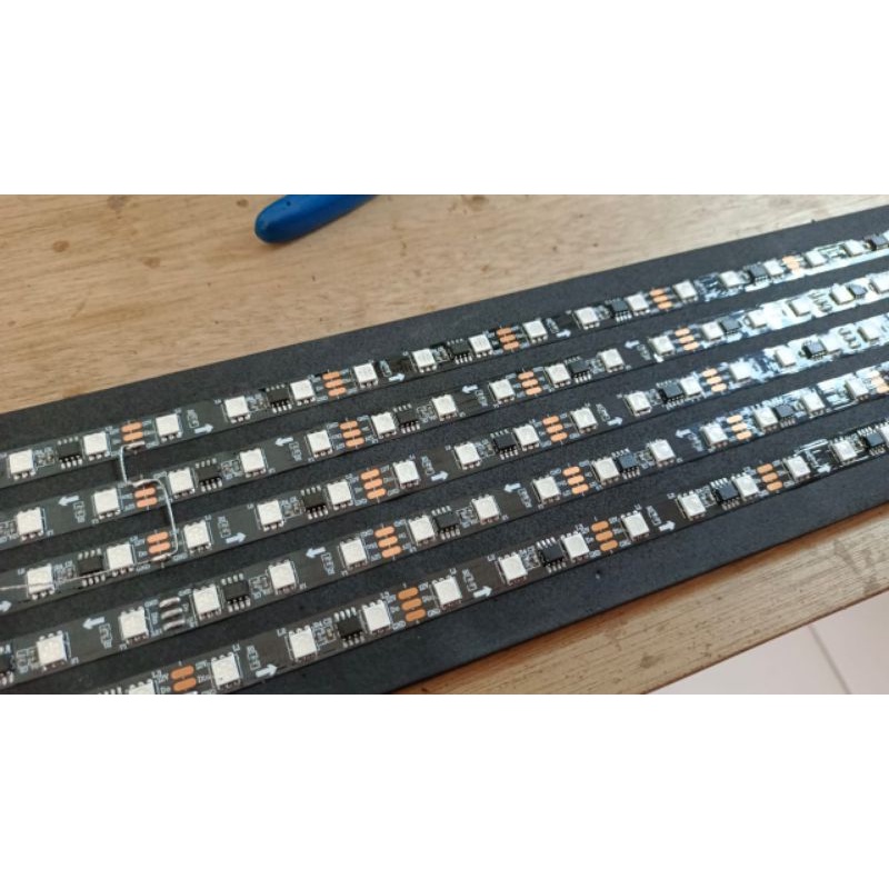 Strobo RUNNING TEXT Set 5 led ws2811 versi 2Rows Of 12v HP