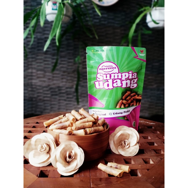 

Sumpia Udang Renyah Snacks Kemalasari