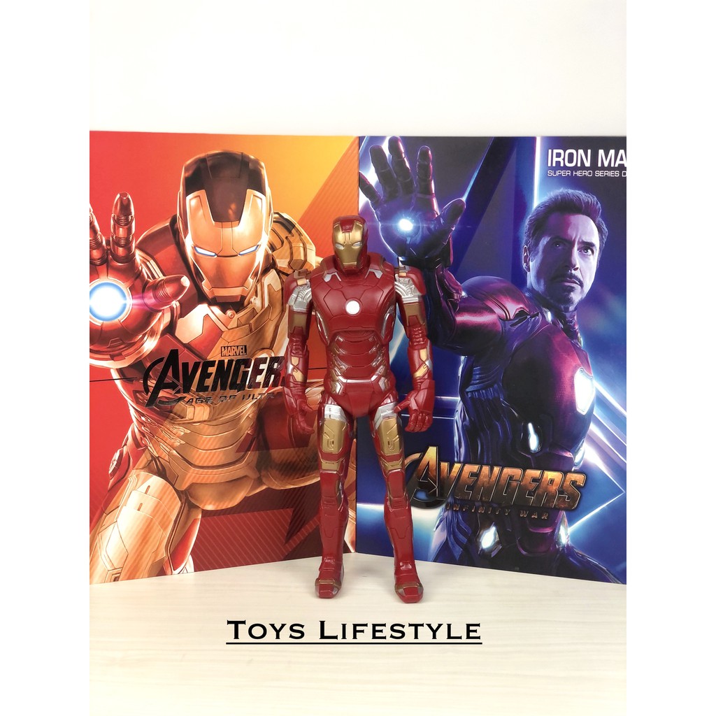 Action Figure Avengers (Premium) - Iron Man