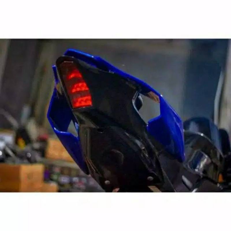 body belakang r15 v3 model r1