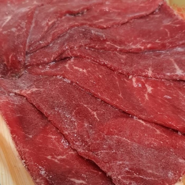 

AUS Top Side Slice