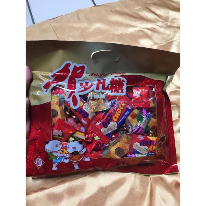 

PENGUIN BRAND ASSORTED CANDY MANISAN PERMEN IMLEK HHR1847