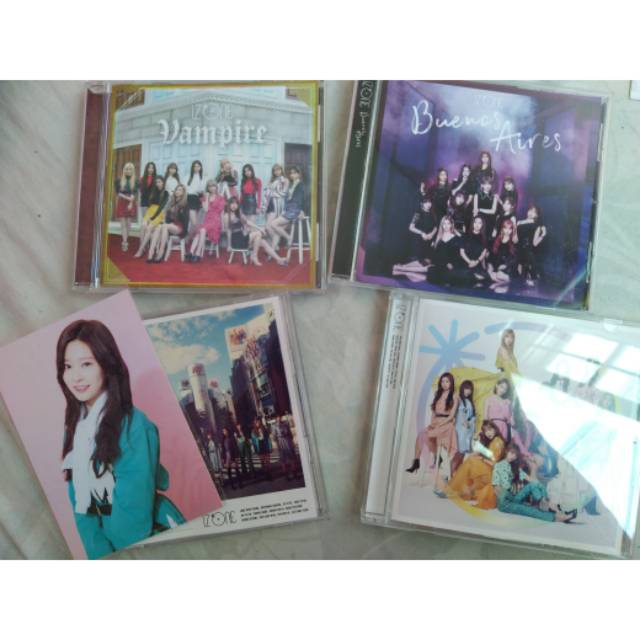 IZONE IZ*ONE JAPAN (VAMPIRE, SUKITO IWASETAI) WIZ