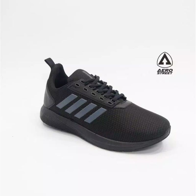 Sepatu Aero Questar Full hitam