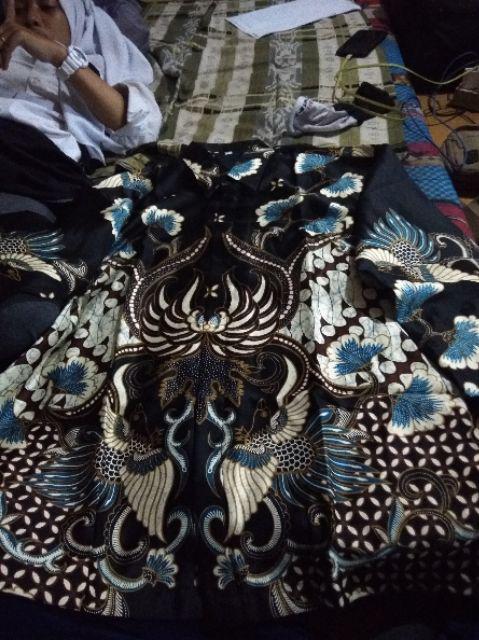 Kemeja Batik Semi Sutra Silky Berfuring Lengan Panjang Pekalongan Bahan Halus Size M L Xl Xxl  Jumbo