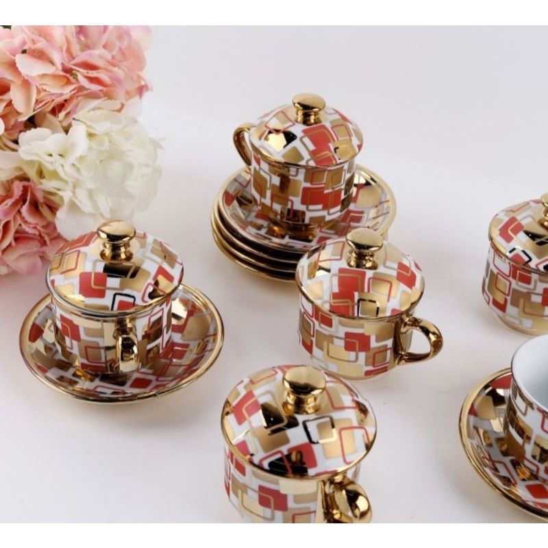 Cangkir set keramik Capodimonte