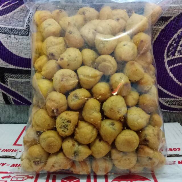 sus micky /soes micky  kering coklat enak