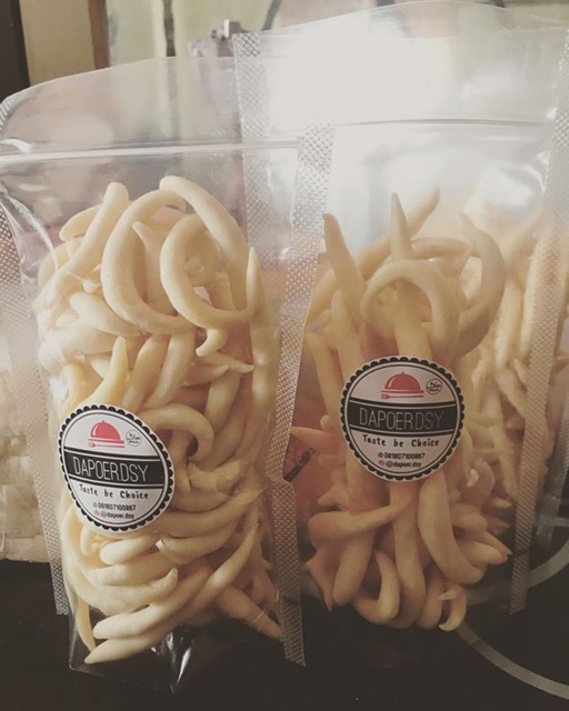 

CHEESE STICK (DGN BAHAN PREMIUM) FRESH 100%