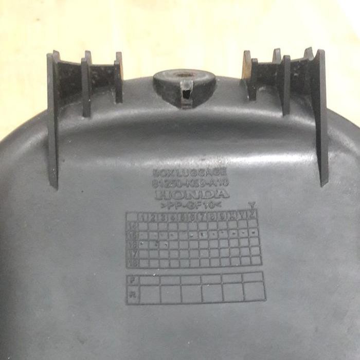 LUGGAGE BOX BOX BAGASI BARANG VARIO 150 VARIO 125 LED TERMURAH.