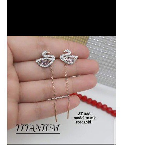 anting angsa titanium 111