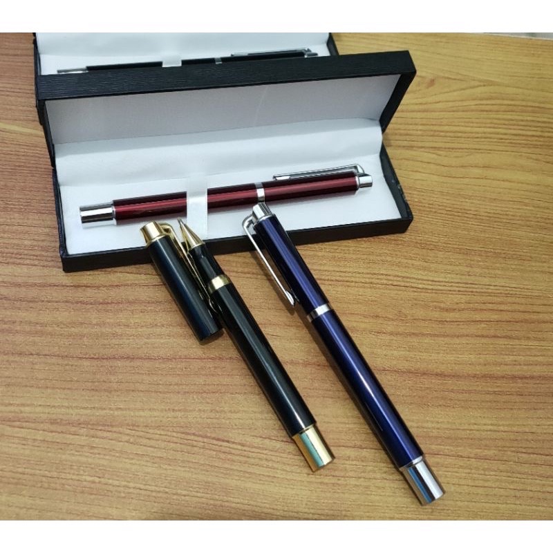 

Bisa Custom Nama | Free Laser | Pen Roller | Pen RollerBall 309| Roller Elegan | Tinta Gel | Custom Nama