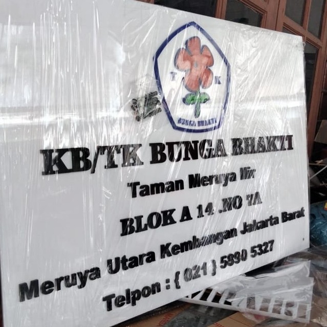 

Sign Board Costum Papan nama acrylik timbul tebal 3 mm - 1 Sisi Keren