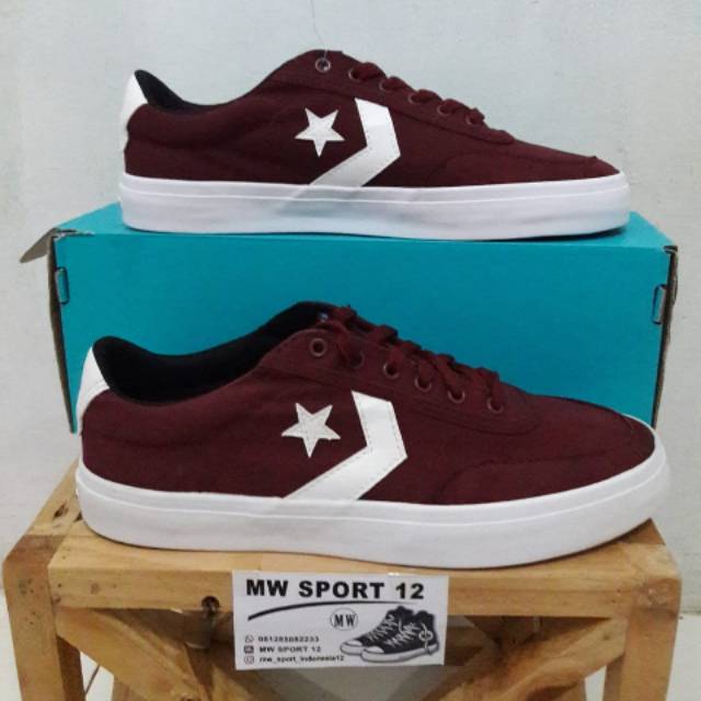 converse courtlandt maroon