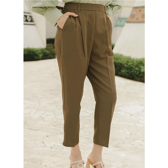 ASHLEY PANTS - BENANG JARUM