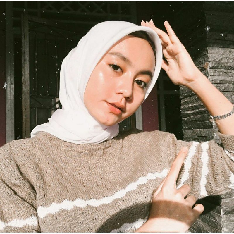 jilbab bella square putih tulang | bella square broken white | bella square offwhite