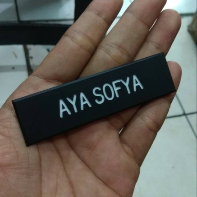 

Papan Nama Grafir Dop Magnet