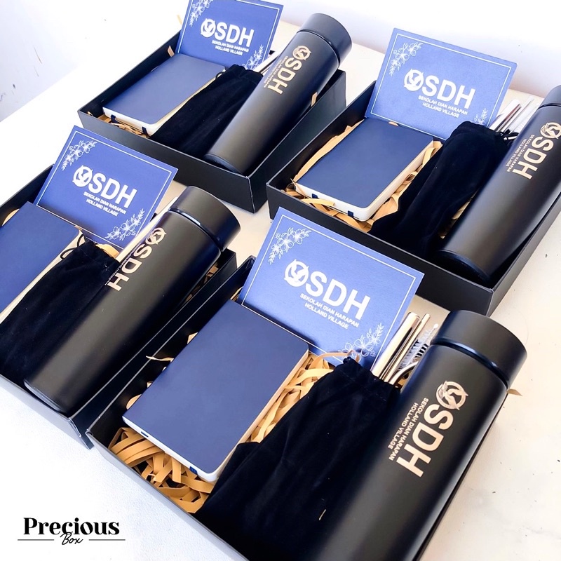 

CORPORATE HAMPERS | HADIAH KANTOR | SOUVENIR EVENT | PAKET HADIAH CUSTOM | JUAL KADO CUSTOM | HADIAH PREMIUM | HAMPERS KANTORAN | EVENT ORGANIZER | PROFESSIONAL GIFTS | PERSONAL GIFTS