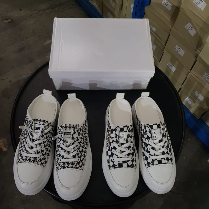 Sepatu Half Sneakers Wanita 0105660 Sepatu Import Wanita