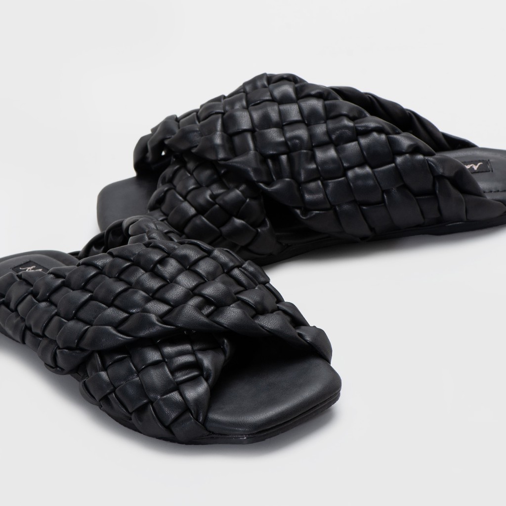 Adorableprojects - Roselie Sandals Black - Sendal Wanita