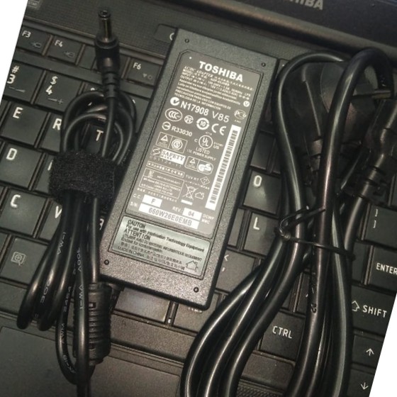 Adaptor Charger Toshiba C800 C800D C840 C840D C850 19V 3.42A ORIGINAL