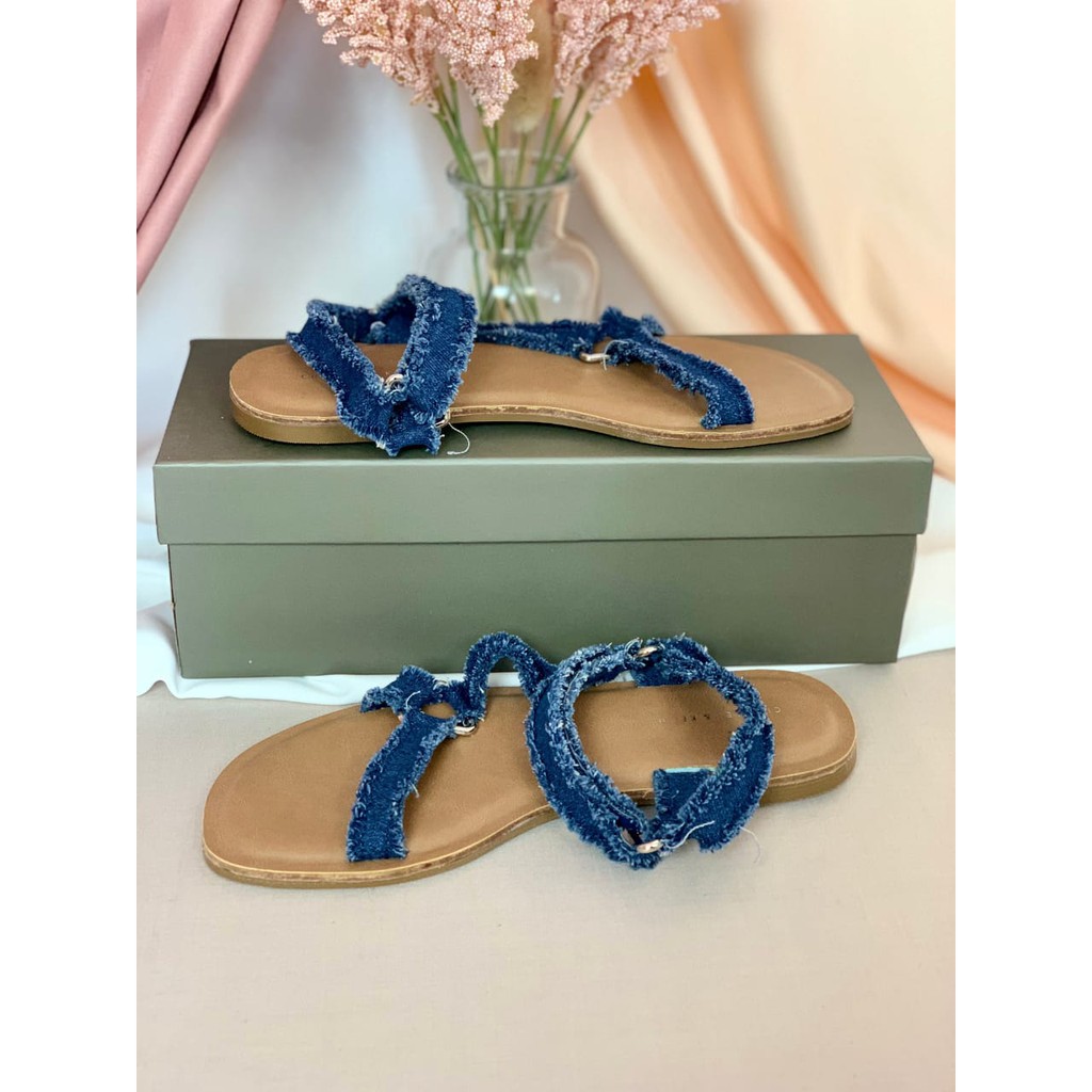 [7.7 Boombastis Sale⚡] - SANDAL WANITA CKS467 STRAPPY FLAT SENDAL PREMIUM IMPORT