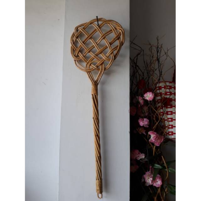 RB Sapu kasur rotan / tepak kasur rotan