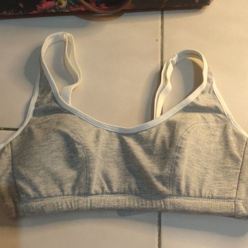 bra nevada step 2 size 32 cut label