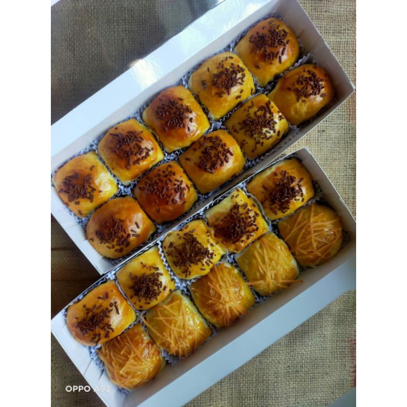 

bolen pisang 10pcs