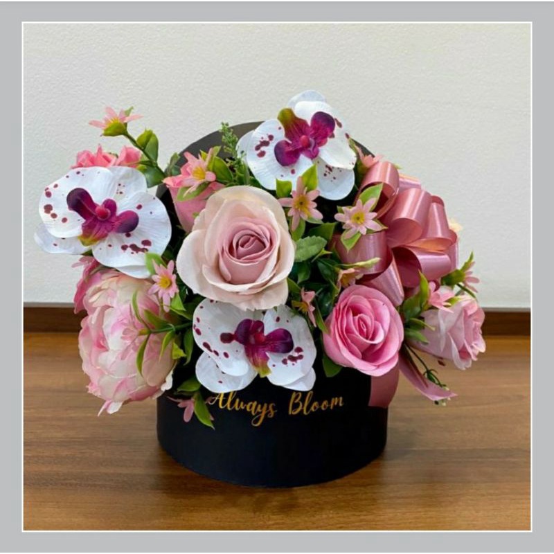 FLOWER BUNGA BOX/BUKET BUNGA/HADIAH KADO RANGKAIAN BUNGA OPENING TOKO