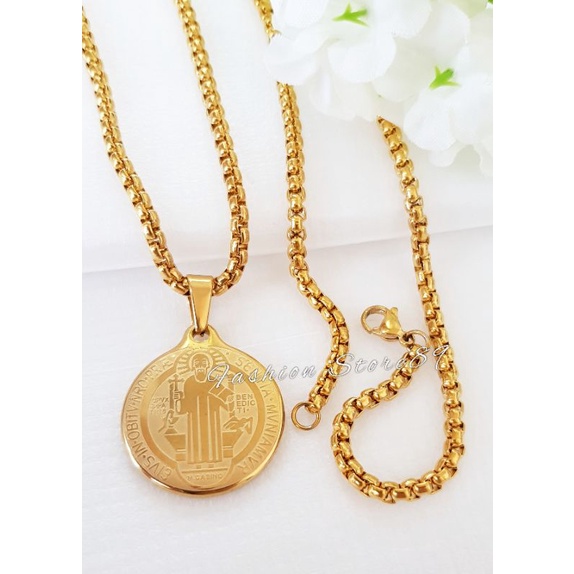 Kalung Liontin Rohani Santo Benediktus Titanium bestquality Antikarat Fashiion