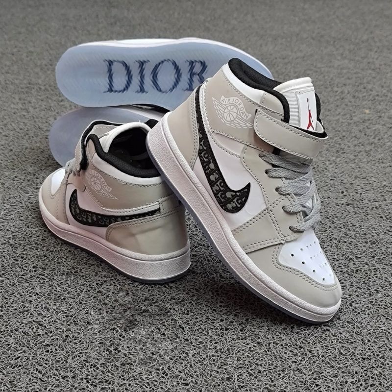CAKO STORE OFFICIAL , SEPATU ANAK NIKE AIR JORDAN X DIOR GREY KIDS