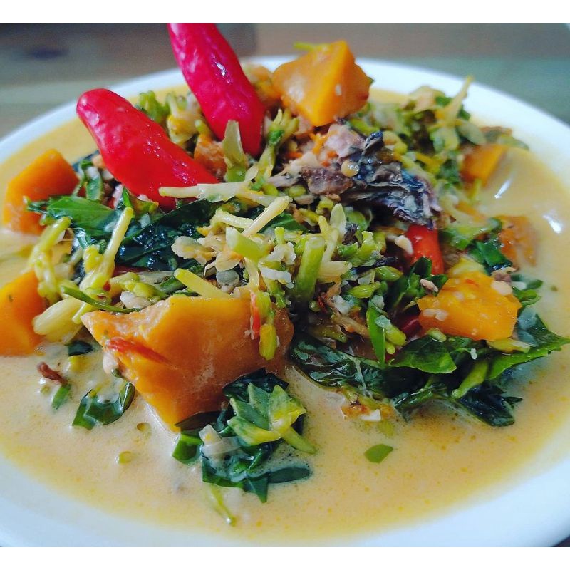 

sayur melinjo bunga pepaya santan