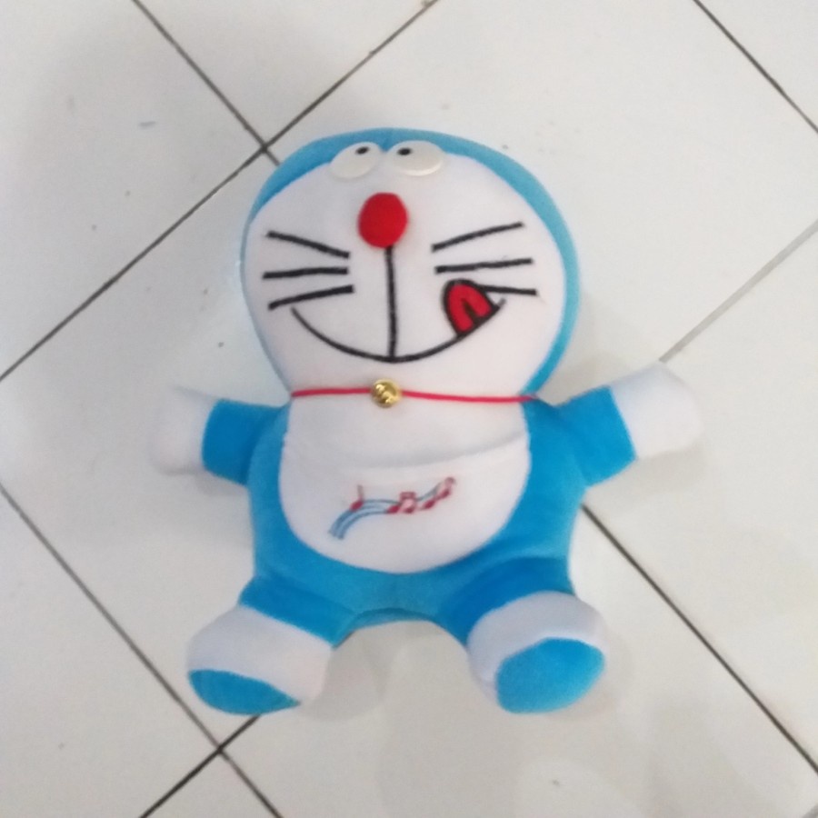 Boneka Doraemon Lucu 0.35 meter / Doraemon Kantong Ajaib 35cm