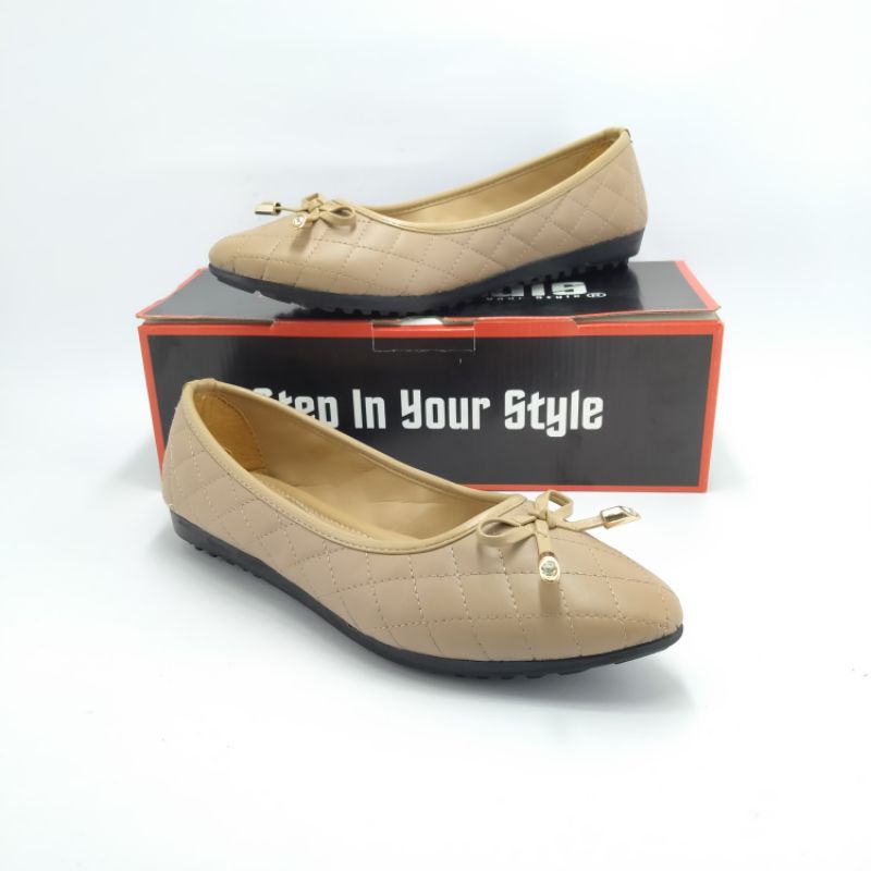 Sepatu Channel Wanita Flat Shoes Andis An47 Kulit Sintetis