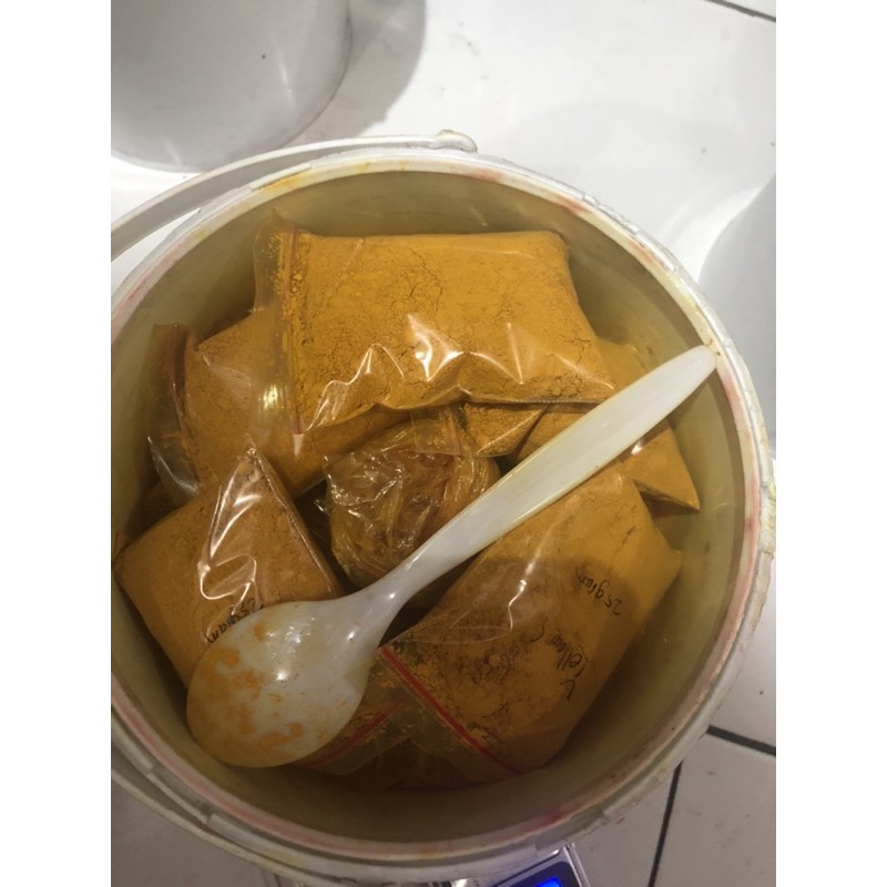 

pewarna ponceau lilin wax minyak bensin kuning s