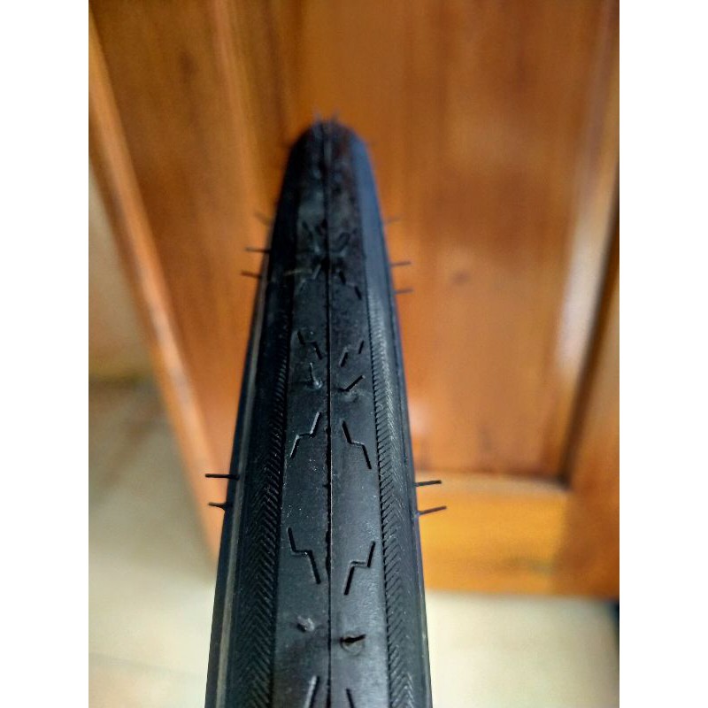 Ban luar kenda 700x25c