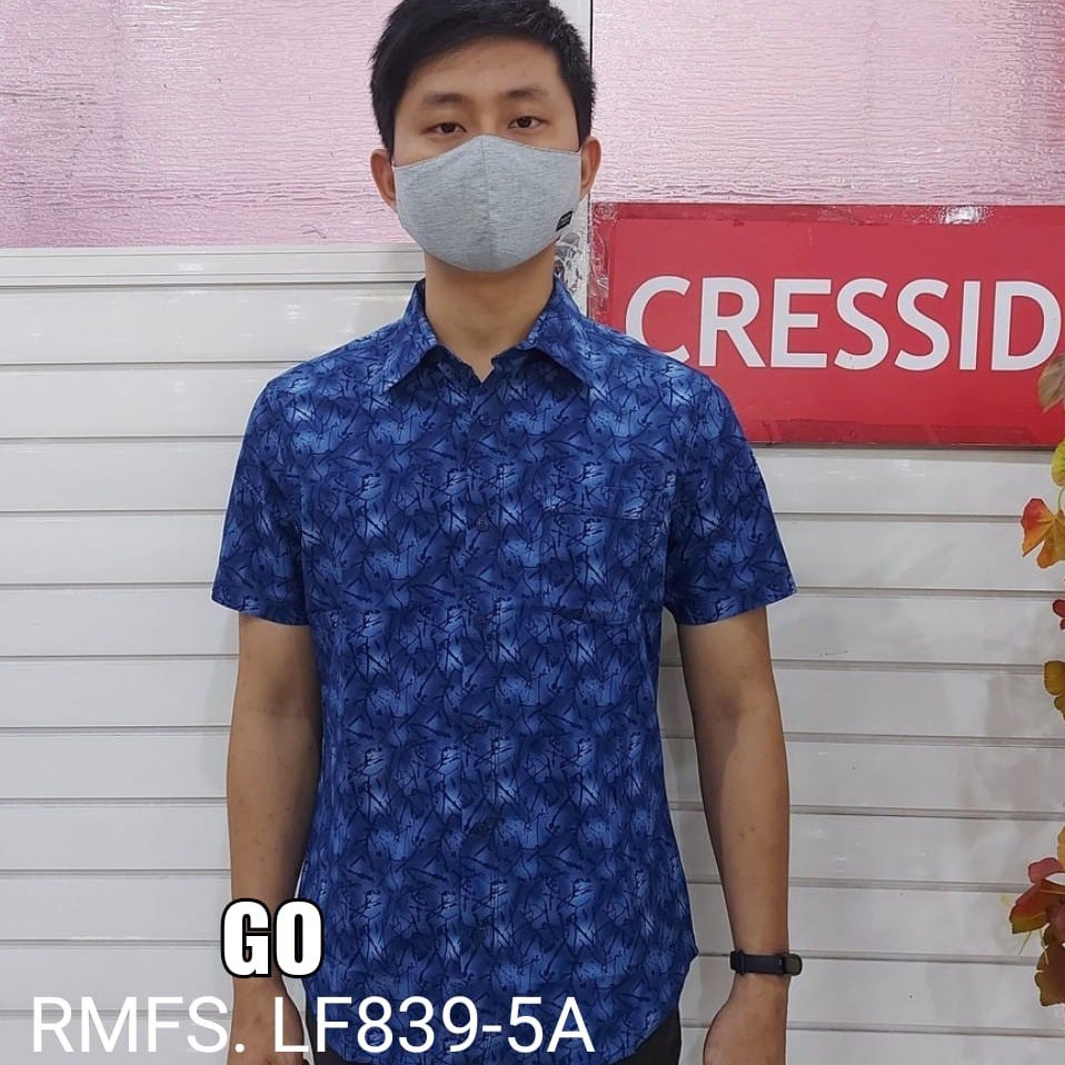 gof CRESSIDA KEMEJA PRIA SLIMFIT Kemeja Casual Kemeja Lengan Pendek Outlook