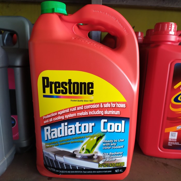 air radiator coolant prestone 4lt - Hijau