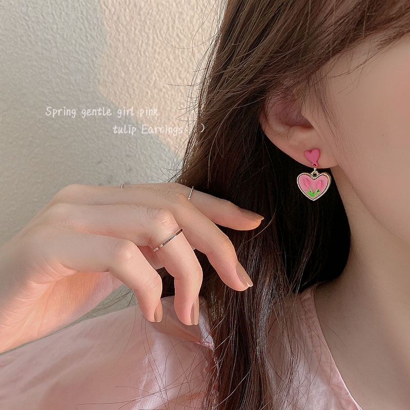 Anting Stud Hias Liontin Hati Pink Tulip Tepi Emas Untuk Wanita